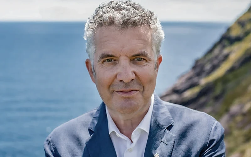 EquLum App AI trading platform